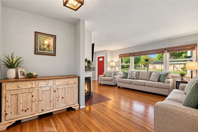 184 Ford Avenue, Pomona, CA 91768