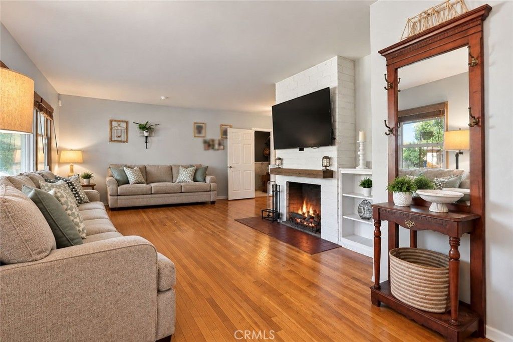 184 Ford Avenue, Pomona, CA 91768 — photo 2