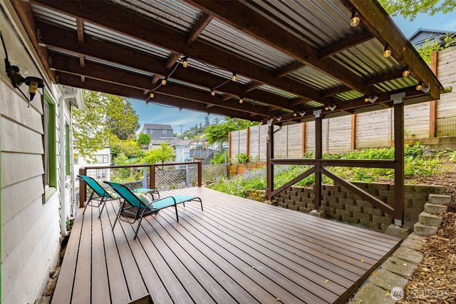 3915 S Brandon St, Seattle, WA 98118