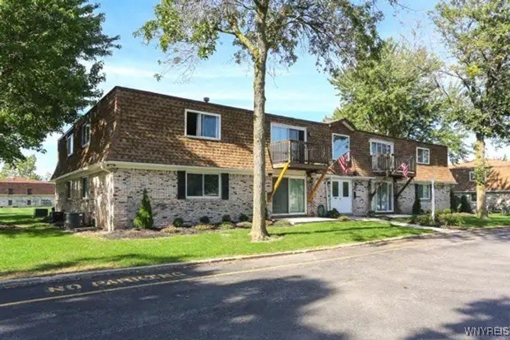 4303 Chestnut Ridge, Amherst, NY 14228