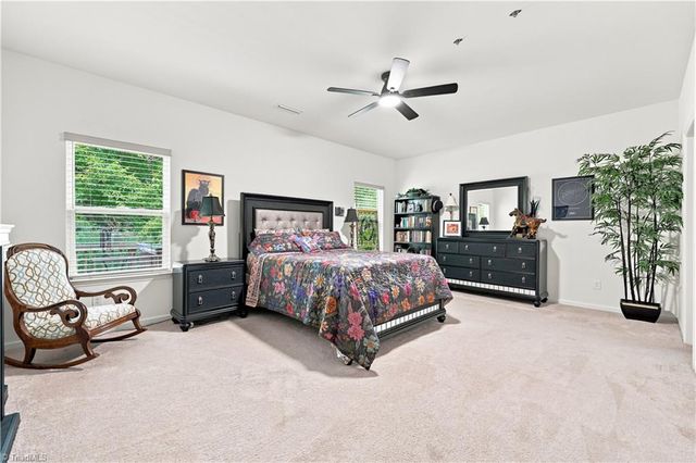 562 Freeport Court, Winston-salem, NC 27127