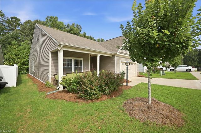 562 Freeport Court, Winston-salem, NC 27127