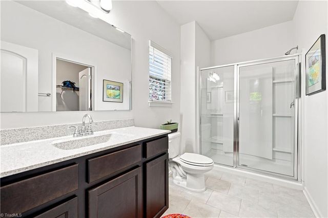 562 Freeport Court, Winston-salem, NC 27127