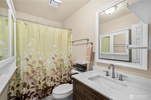 15216 140th Lane SE, Yelm, WA 98597