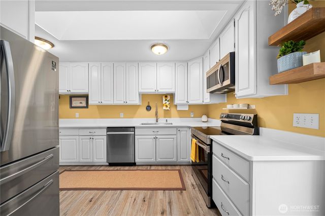 15216 140th Lane SE, Yelm, WA 98597