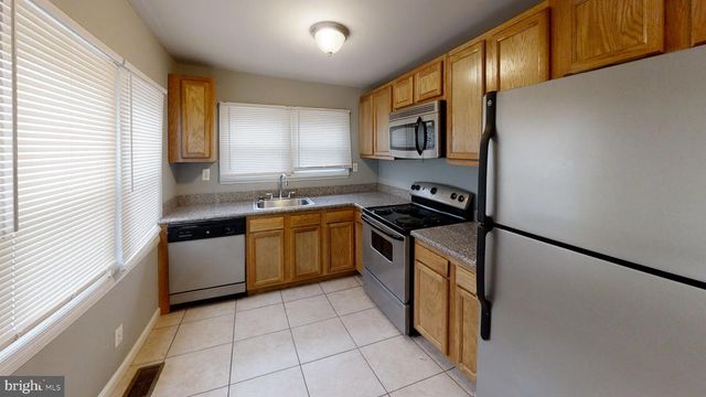 35 MILL ST, Medford, NJ 08055