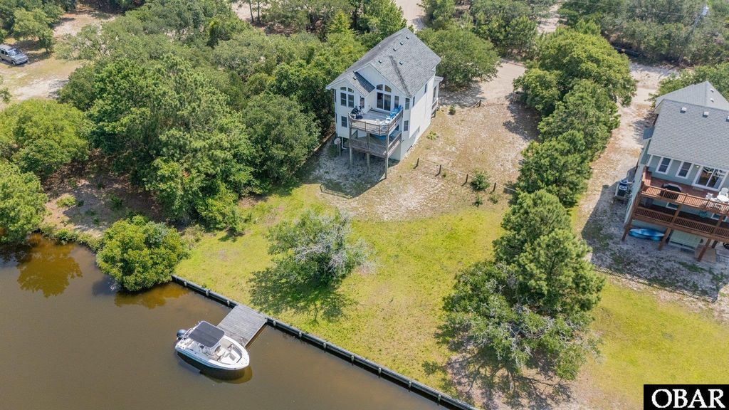 Image 3 of property listing at 2132 Dolphin Lane Lot 62, Corolla, NC 27927