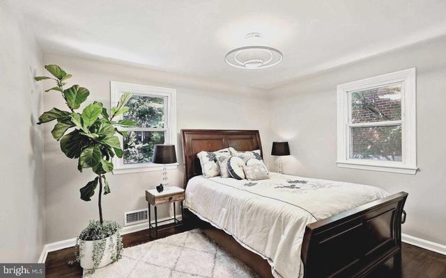 7502 ALFRED DR, Silver Spring, MD 20910