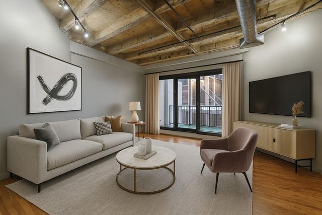 917 Main Street 603, Houston, TX 77002
