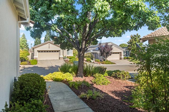 637 Geary Ln, Lincoln, CA 95648