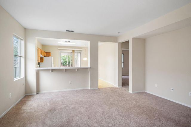 637 Geary Ln, Lincoln, CA 95648