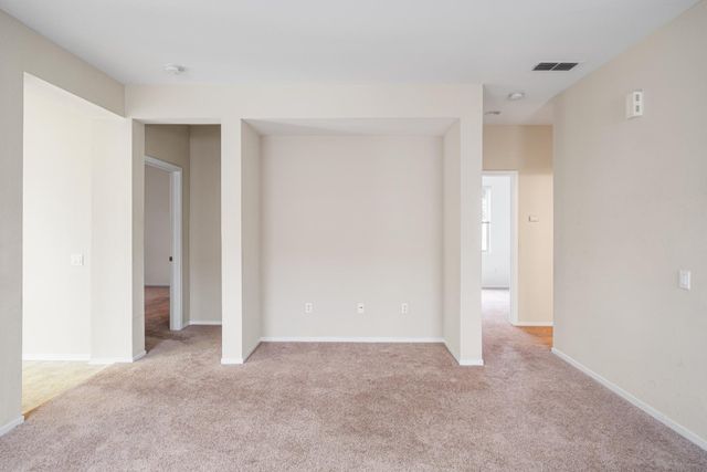 637 Geary Ln, Lincoln, CA 95648