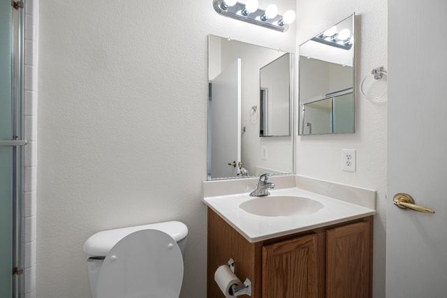 637 Geary Ln, Lincoln, CA 95648