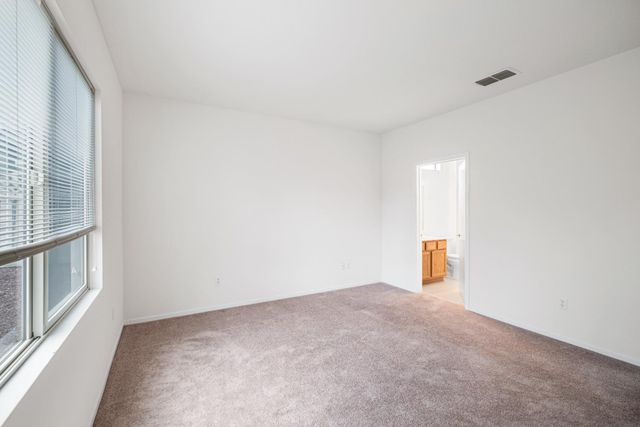 637 Geary Ln, Lincoln, CA 95648