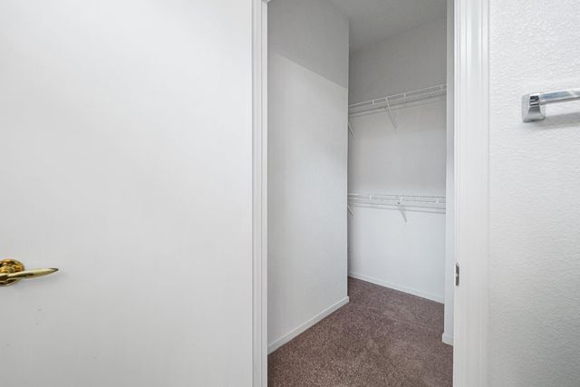 637 Geary Ln, Lincoln, CA 95648