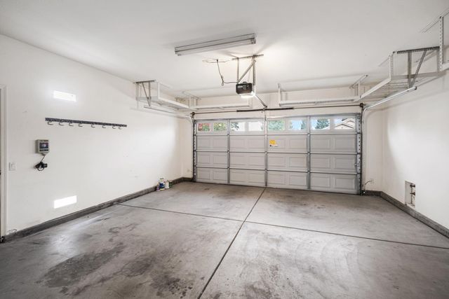 637 Geary Ln, Lincoln, CA 95648