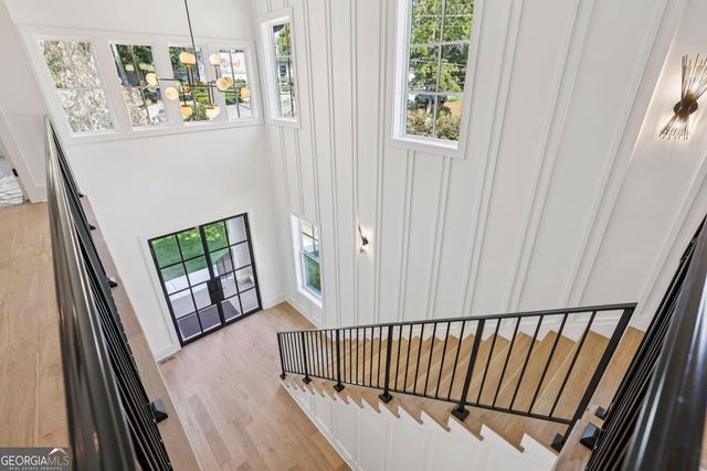 2595 Apple Valley Road NE, Brookhaven, GA 30319