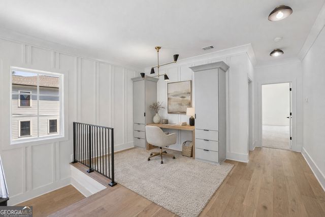 2595 Apple Valley Road NE, Brookhaven, GA 30319