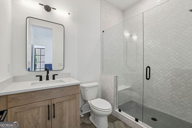 2595 Apple Valley Road NE, Brookhaven, GA 30319