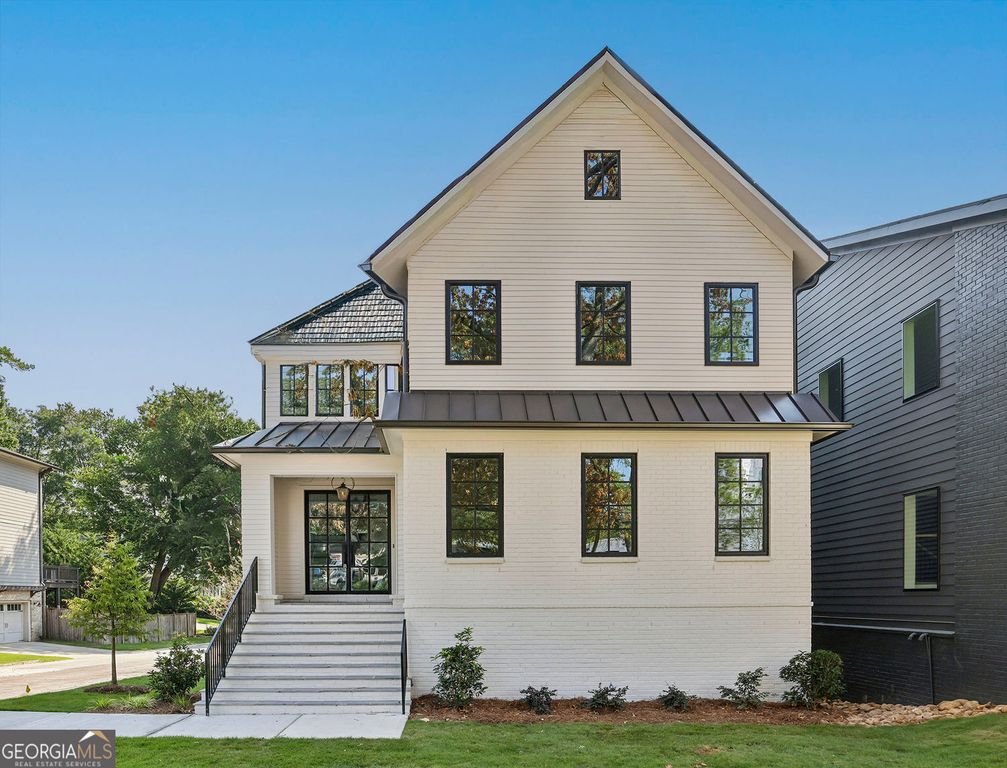 2595 Apple Valley Road NE, Brookhaven, GA 30319