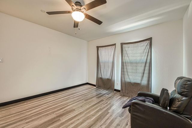4367 W Saginaw Way, Fresno, CA 93722