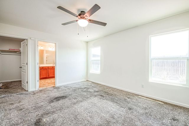 4367 W Saginaw Way, Fresno, CA 93722