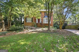 305 Old Tree Trc, Roswell, GA 30075