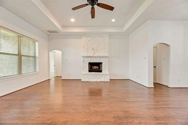 2808 Park Street, Ennis, TX 75119