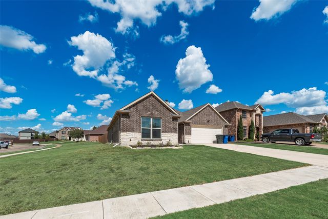 2808 Park Street, Ennis, TX 75119