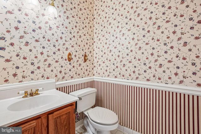 17812 HIDDEN GARDEN LN, Ashton, MD 20861