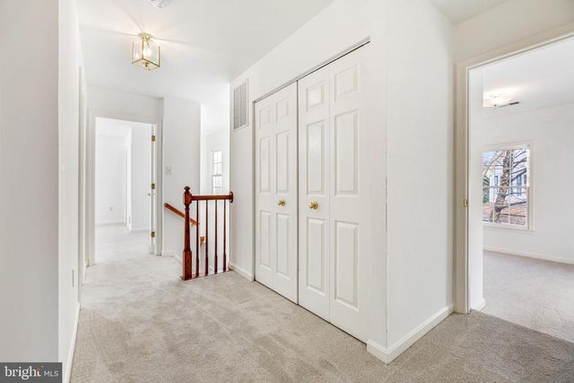 17812 HIDDEN GARDEN LN, Ashton, MD 20861