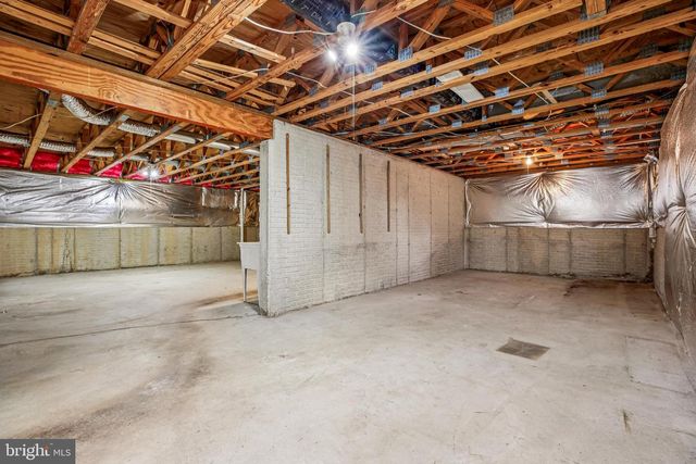 17812 HIDDEN GARDEN LN, Ashton, MD 20861