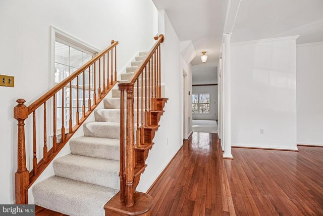 17812 HIDDEN GARDEN LN, Ashton, MD 20861