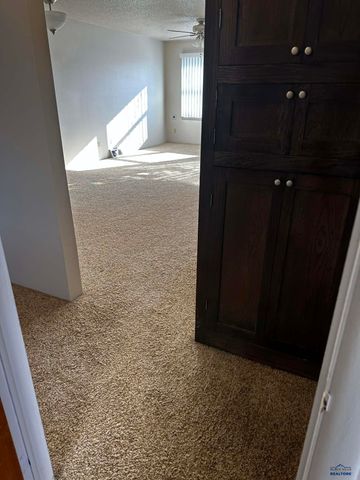 2609 IVY AVE, Rapid City, SD 57701