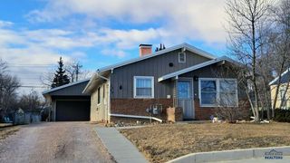 2609 IVY AVE, Rapid City, SD 57701