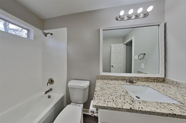 6611 Emerald Ash Court, Humble, TX 77346