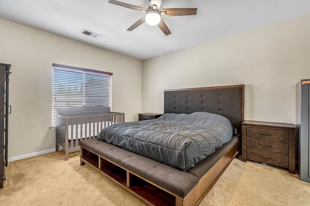 685 W Lake Street, Kingsburg, CA 93631