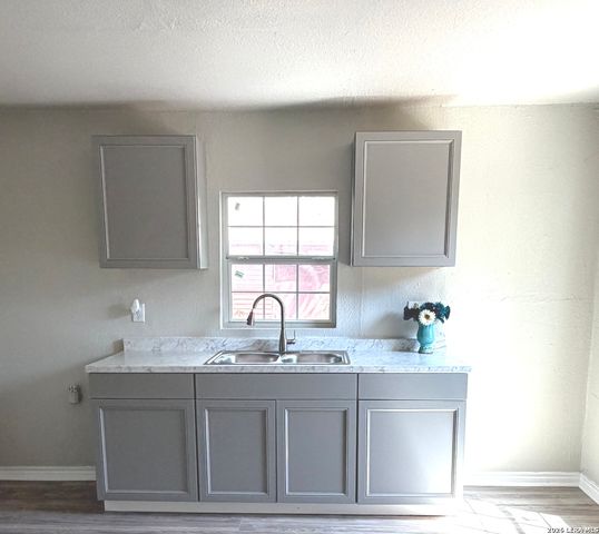 1134 W HARLAN AVE, San Antonio, TX 78211