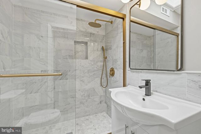 1650 FORT DAVIS ST SE, Washington, DC 20020