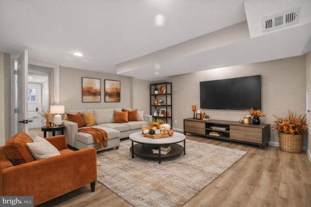 1650 FORT DAVIS ST SE, Washington, DC 20020