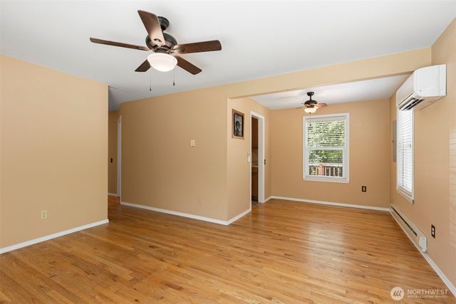 932 Retsil Road, Port Orchard, WA 98366