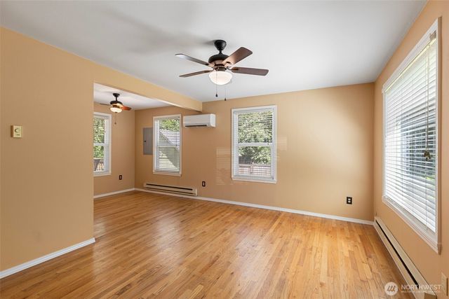 932 Retsil Road, Port Orchard, WA 98366
