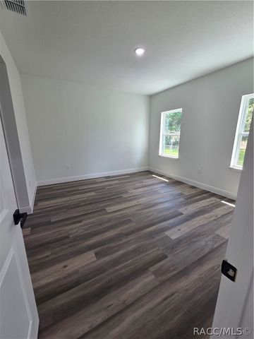 8125 N Maltese Drive, Citrus Springs, FL 34433