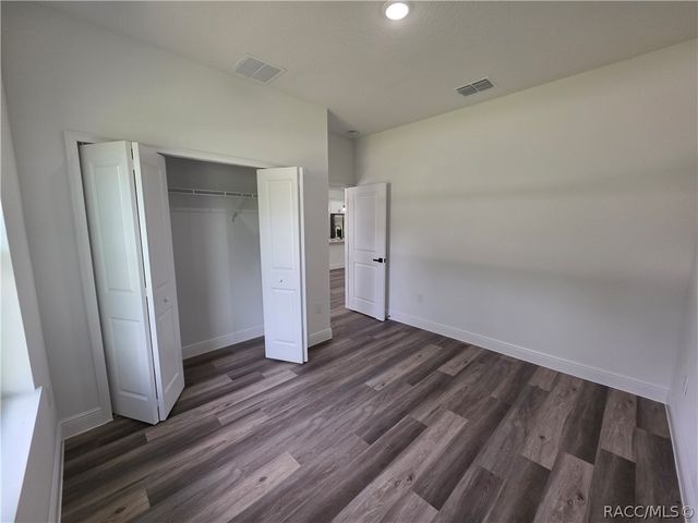 8125 N Maltese Drive, Citrus Springs, FL 34433