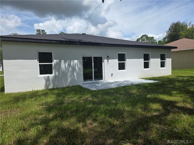 8125 N Maltese Drive, Citrus Springs, FL 34433