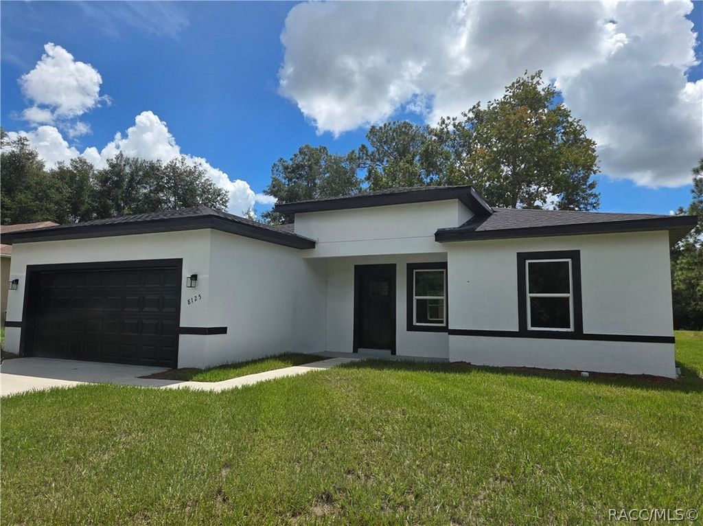 8125 N Maltese Drive, Citrus Springs, FL 34433