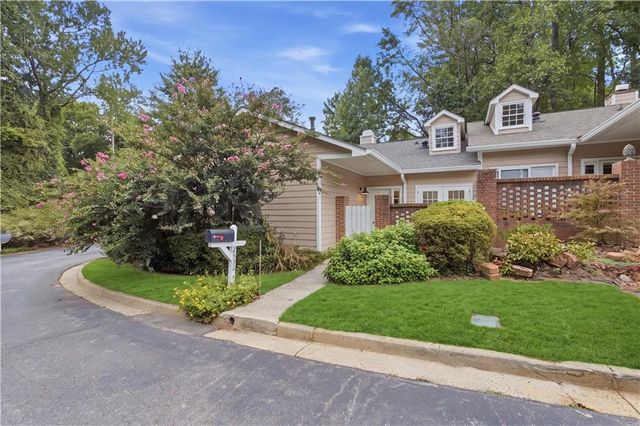 2958 Crosswycke Forest Drive NE, Brookhaven, GA 30319