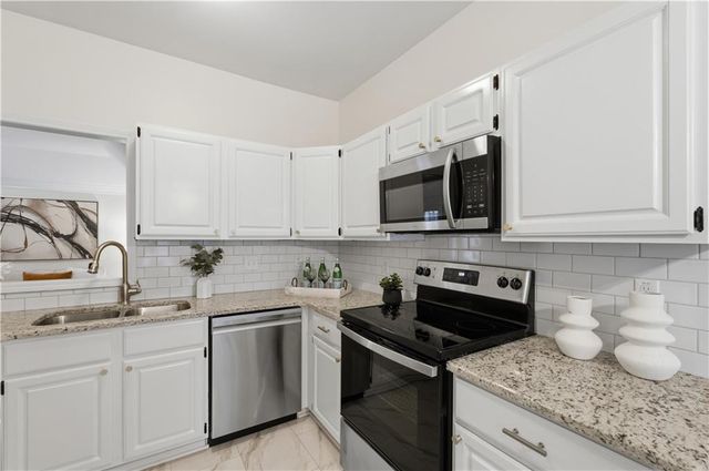 2958 Crosswycke Forest Drive NE, Brookhaven, GA 30319