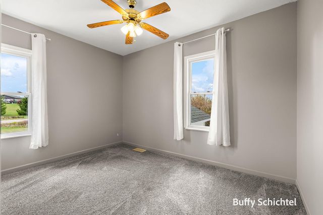 20017 7 Mile Road, Reed City, MI 49677