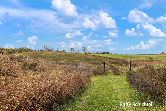 20017 7 Mile Road, Reed City, MI 49677